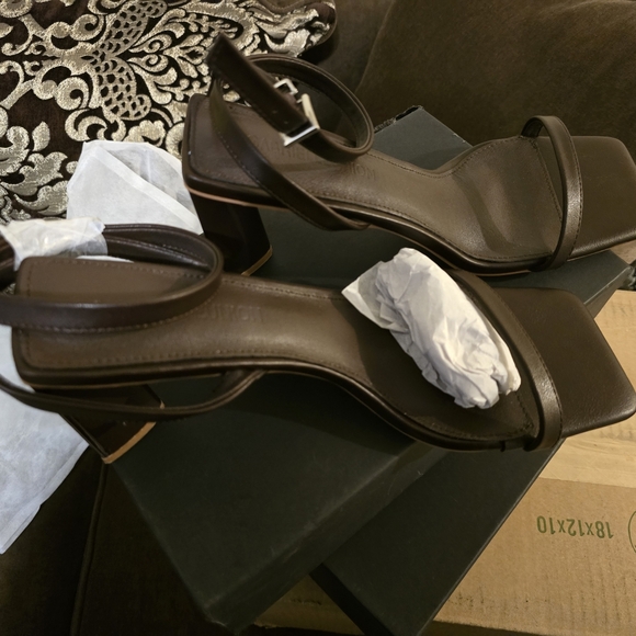 sandels - Picture 4 of 7